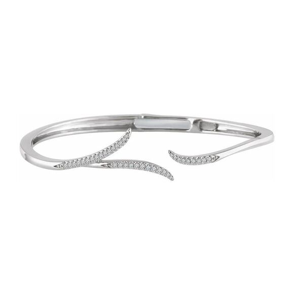 Black Bow Jewelry Co. Jewelry - 14K White Gold 1/4 CTW Diamond Hinged Cuff Bracelet, 7 Inch